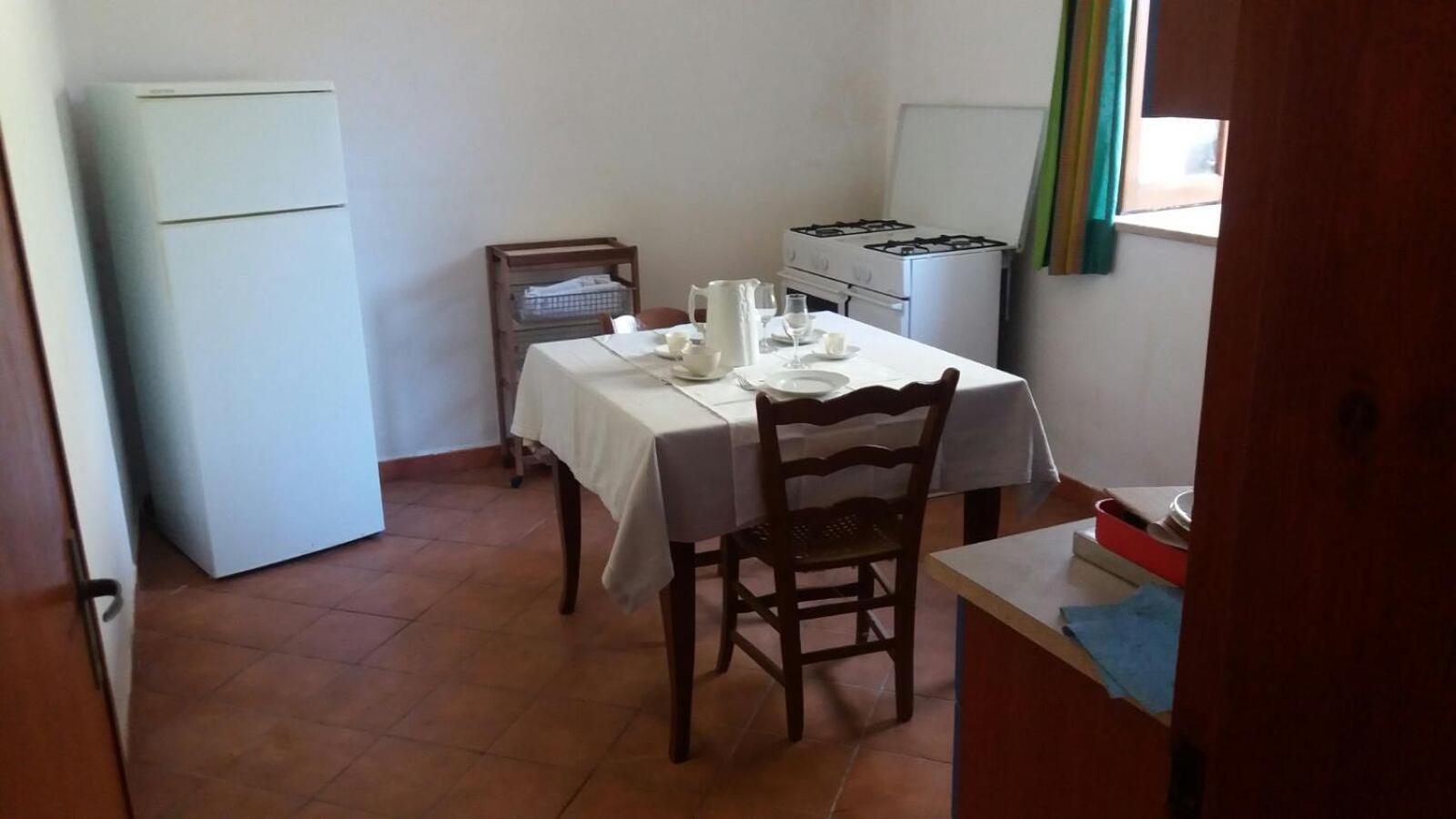 Linati'S Apartments Pollina Extérieur photo