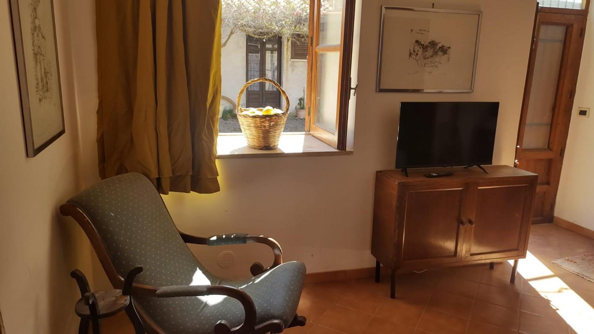 Linati'S Apartments Pollina Extérieur photo